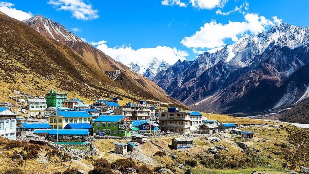 Lang Tang Valley Trek 10 days