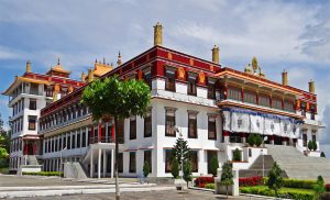 Alt,Ping "Derpng Monastery Tibet jpg."