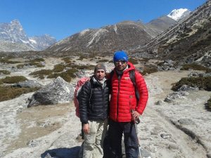 Alt, ping"Thukla pass hill jpg."