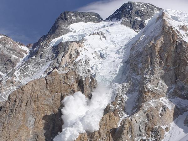 Pakistan’s tragic avalanche